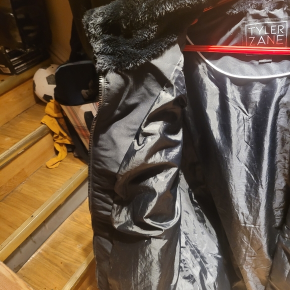 Jacket - Picture 15 of 16